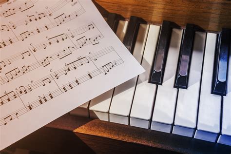 how to play piano music and what does it mean to be a true artist?